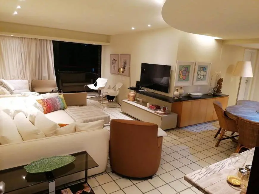 Foto 1 de Apartamento com 3 Quartos para alugar, 167m² em Boa Viagem, Recife
