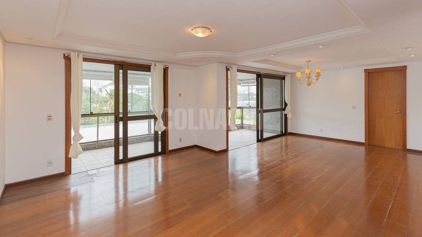 Foto 1 de Apartamento com 3 Quartos à venda, 138m² em Boa Vista, Porto Alegre
