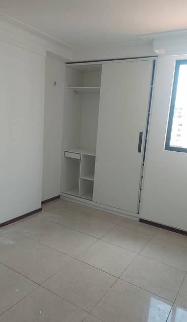 Foto 5 de Apartamento com 3 Quartos para alugar, 110m² em Cabo Branco, João Pessoa