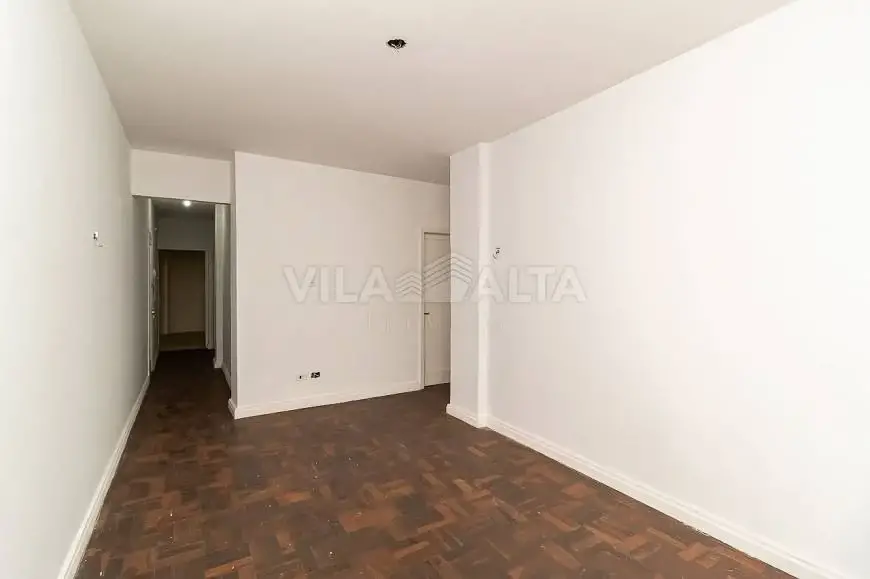 Foto 1 de Apartamento com 3 Quartos para alugar, 85m² em Centro, Curitiba