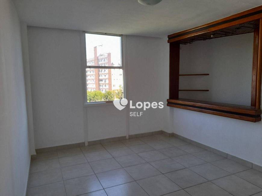 Foto 2 de Apartamento com 3 Quartos à venda, 65m² em Fátima, Niterói