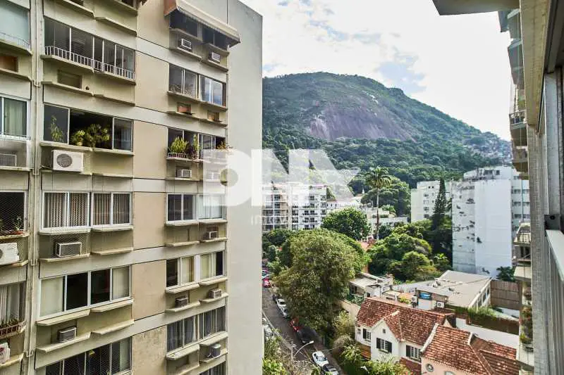 Foto 4 de Apartamento com 3 Quartos à venda, 85m² em Humaitá, Rio de Janeiro