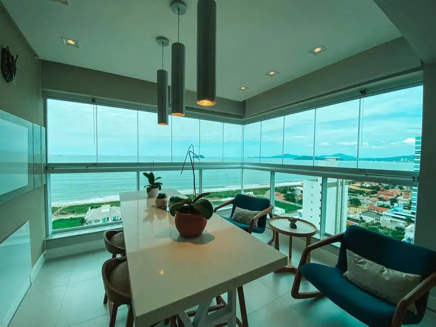 Foto 1 de Apartamento com 3 Quartos à venda, 120m² em Itacolomi, Balneário Piçarras
