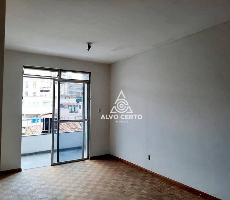 Foto 4 de Apartamento com 3 Quartos para alugar, 110m² em Manoel Honório, Juiz de Fora