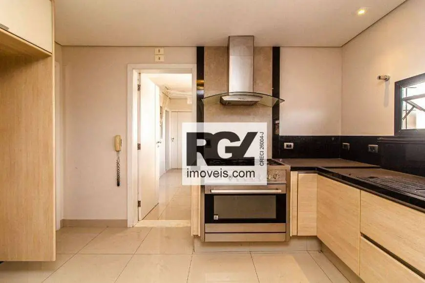 Foto 5 de Apartamento com 3 Quartos à venda, 220m² em Ponta da Praia, Santos
