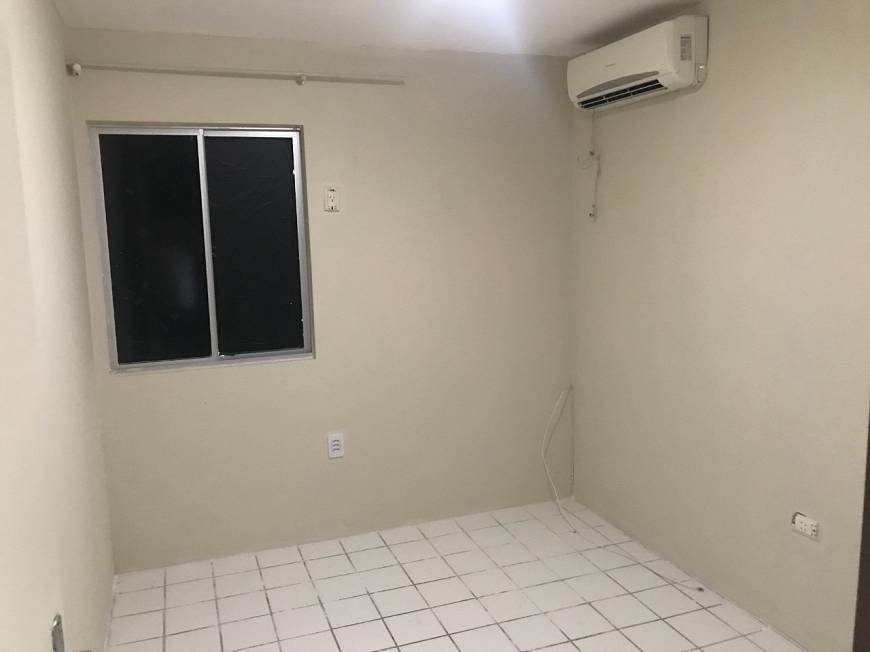 Foto 4 de Apartamento com 3 Quartos à venda, 70m² em San Martin, Recife
