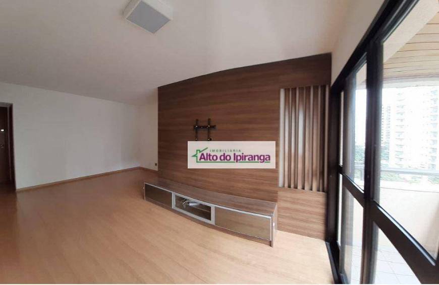 Foto 1 de Apartamento com 3 Quartos para alugar, 109m² em Vila Mariana, São Paulo