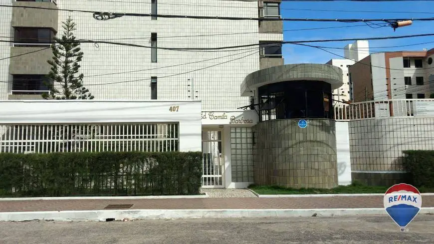 Foto 2 de Apartamento com 4 Quartos à venda, 231m² em Cocó, Fortaleza