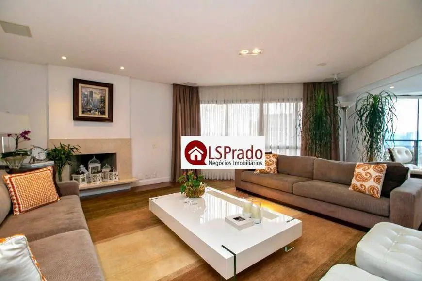Foto 1 de Apartamento com 4 Quartos à venda, 285m² em Panamby, São Paulo