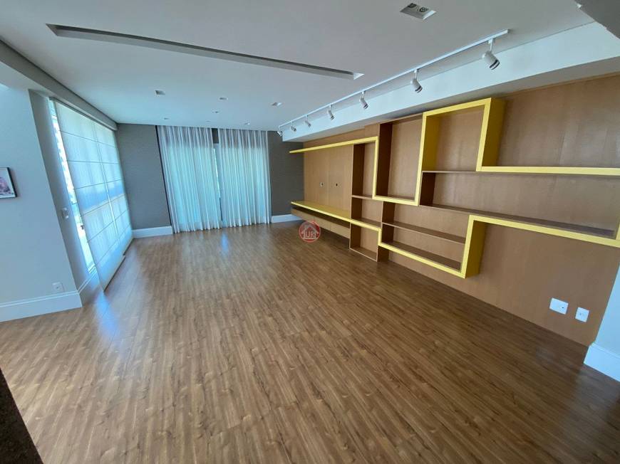 Foto 5 de Apartamento com 4 Quartos à venda, 200m² em Santana, São Paulo