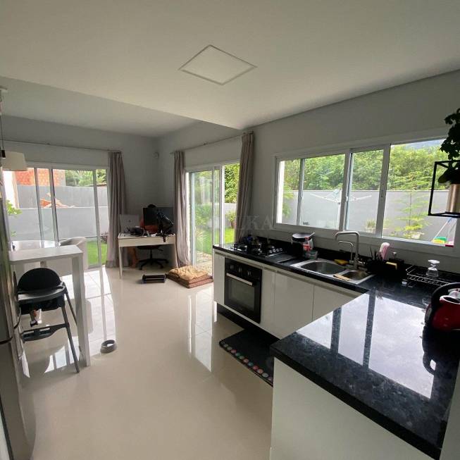 Foto 2 de Apartamento com 4 Quartos à venda, 230m² em Vargem Pequena, Florianópolis