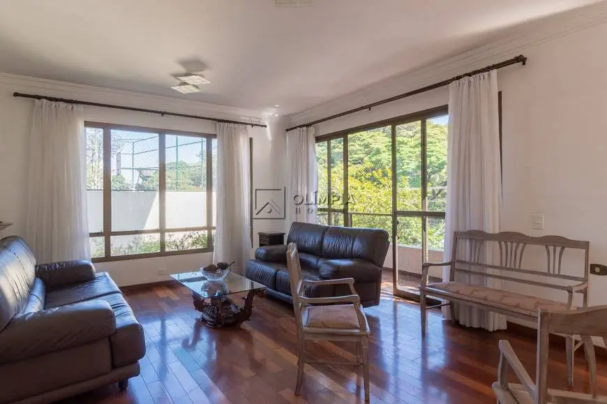 Foto 1 de Apartamento com 4 Quartos para alugar, 179m² em Vila Mariana, São Paulo
