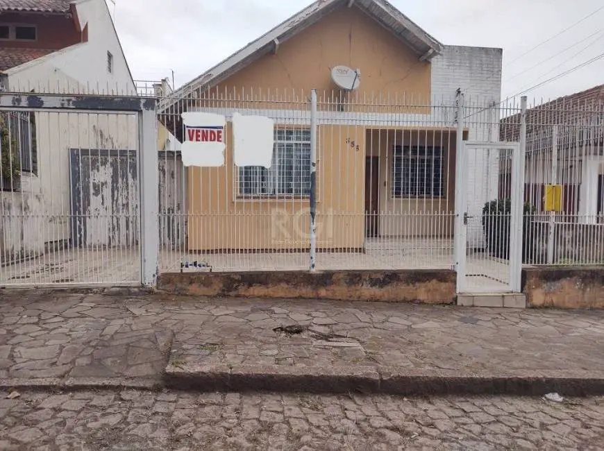 Foto 1 de Casa com 2 Quartos à venda, 75m² em Sarandi, Porto Alegre