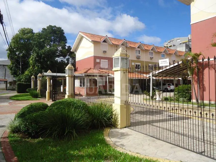 Foto 1 de Casa com 3 Quartos à venda, 92m² em Camaquã, Porto Alegre