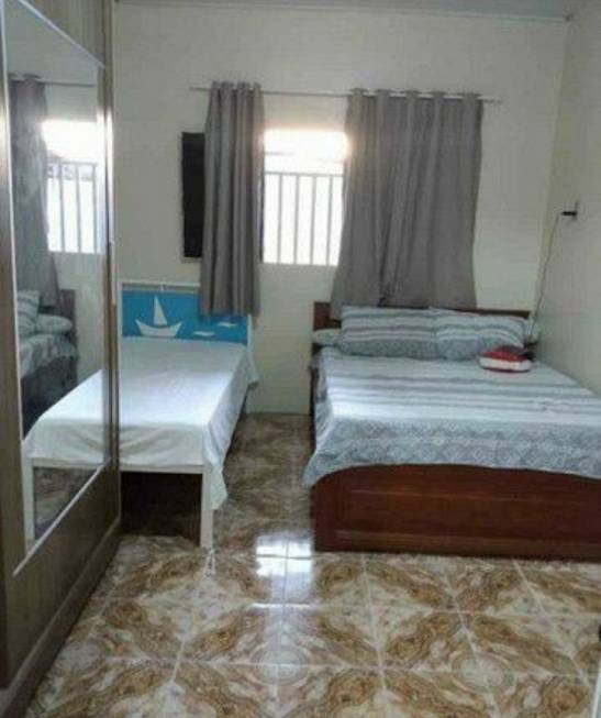 Foto 1 de Casa com 3 Quartos à venda, 110m² em São José Operário, Manaus