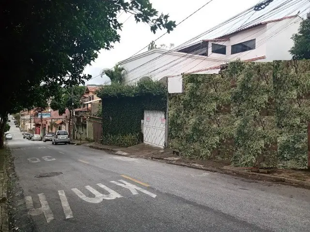 Foto 1 de Casa com 4 Quartos à venda, 225m² em Cardoso Barreiro, Belo Horizonte