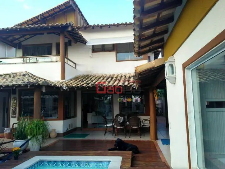 Foto 2 de Casa com 4 Quartos à venda, 290m² em Portinho, Cabo Frio