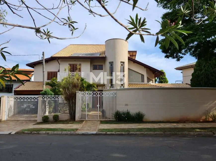 Foto 2 de Casa de Condomínio com 4 Quartos para alugar, 409m² em Loteamento Caminhos de Sao Conrado Sousas, Campinas