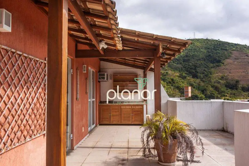 Foto 4 de Cobertura com 4 Quartos à venda, 140m² em Itaipava, Petrópolis