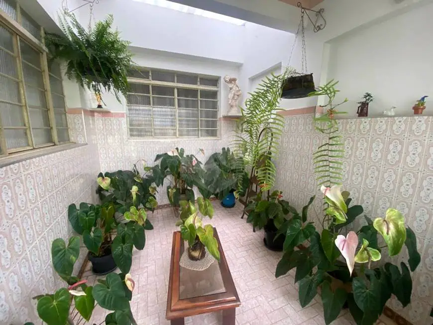 Foto 1 de Sobrado com 4 Quartos à venda, 230m² em Vila Nivi, São Paulo