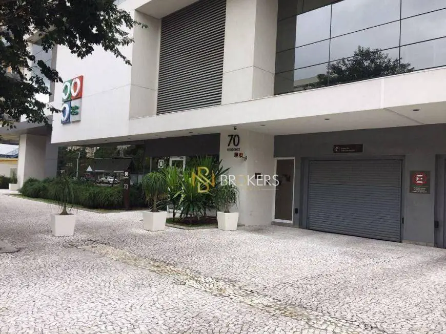 Foto 4 de Apartamento com 1 Quarto para alugar, 35m² em Centro Cívico, Curitiba