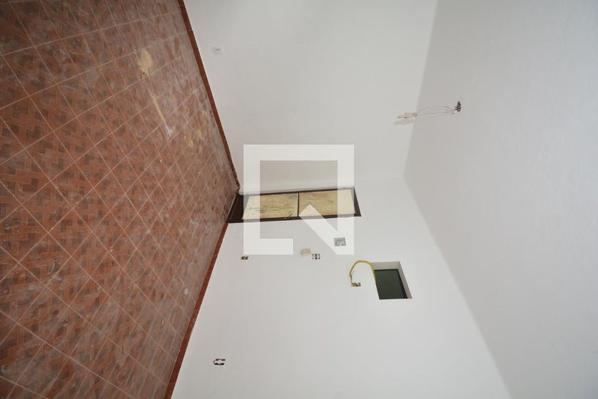 Foto 5 de Apartamento com 1 Quarto para alugar, 35m² em Irajá, Rio de Janeiro