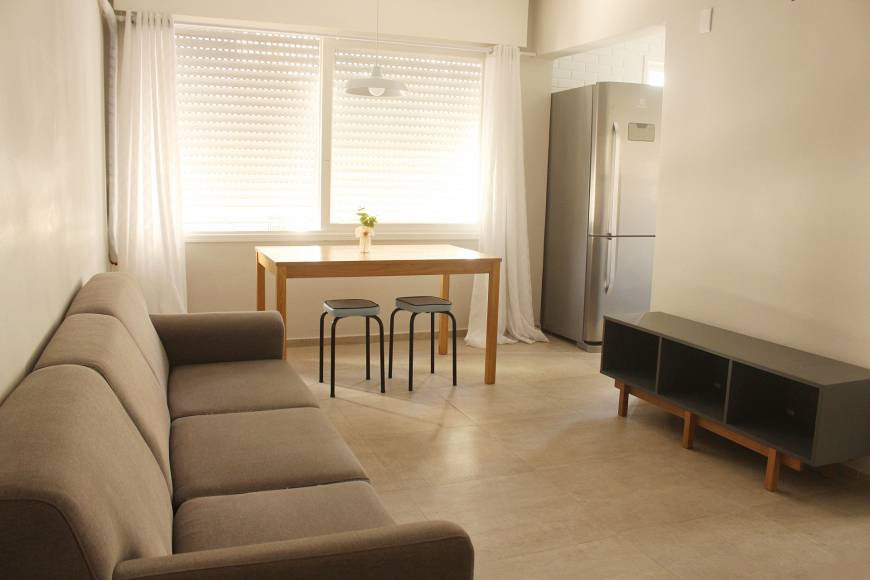 Foto 1 de Apartamento com 1 Quarto para alugar, 44m² em Moinhos de Vento, Porto Alegre