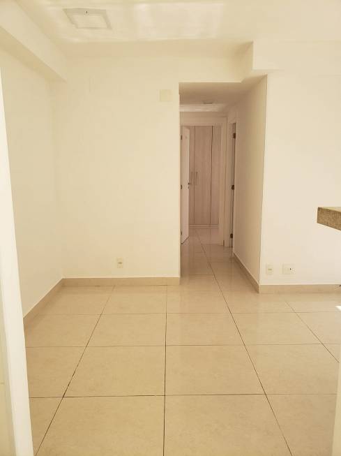Foto 1 de Apartamento com 2 Quartos para alugar, 50m² em Anil, Rio de Janeiro