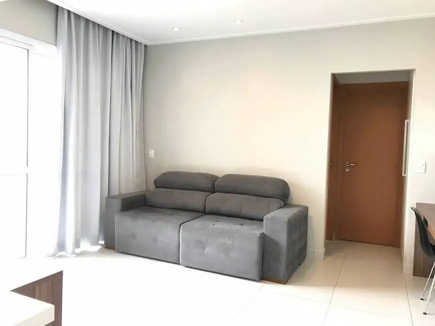 Foto 3 de Apartamento com 2 Quartos para alugar, 98m² em Gonzaga, Santos