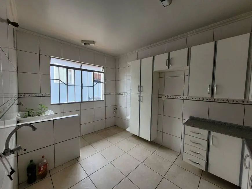 Foto 2 de Apartamento com 2 Quartos para venda ou aluguel, 60m² em Órfãs, Ponta Grossa