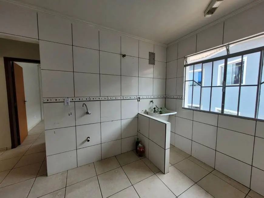 Foto 3 de Apartamento com 2 Quartos para venda ou aluguel, 60m² em Órfãs, Ponta Grossa