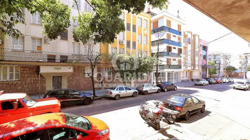 Foto 5 de Apartamento com 2 Quartos à venda, 66m² em Santana, Porto Alegre