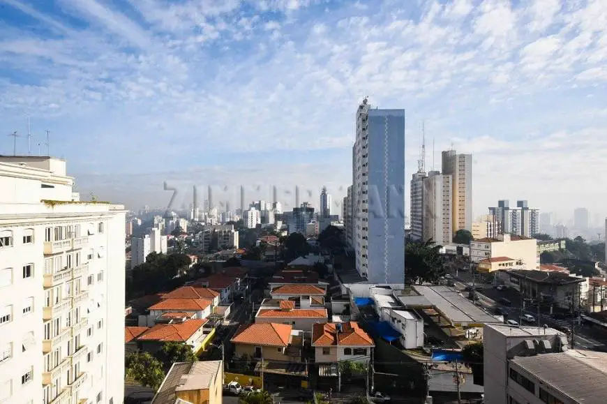Foto 5 de Apartamento com 2 Quartos à venda, 72m² em Vila Madalena, São Paulo