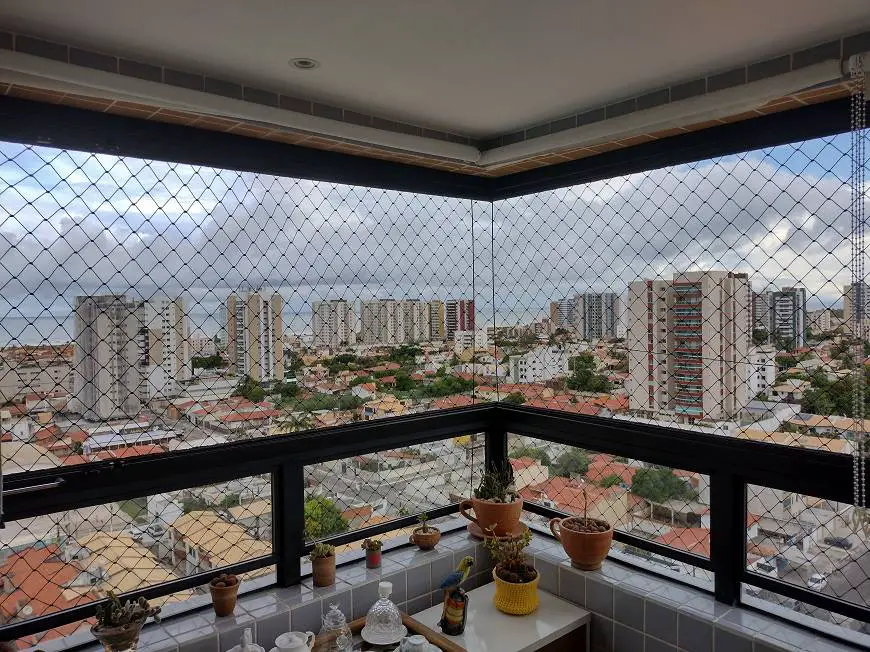 Foto 4 de Apartamento com 3 Quartos à venda, 93m² em Atalaia, Aracaju