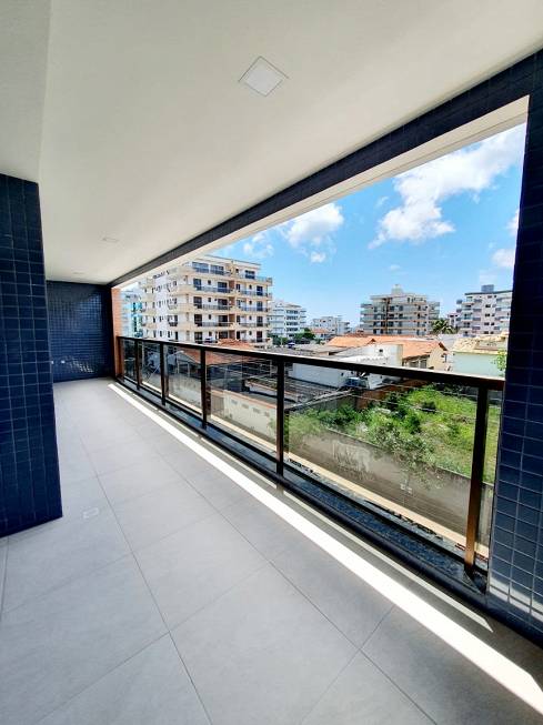 Foto 5 de Apartamento com 3 Quartos para alugar, 120m² em Braga, Cabo Frio