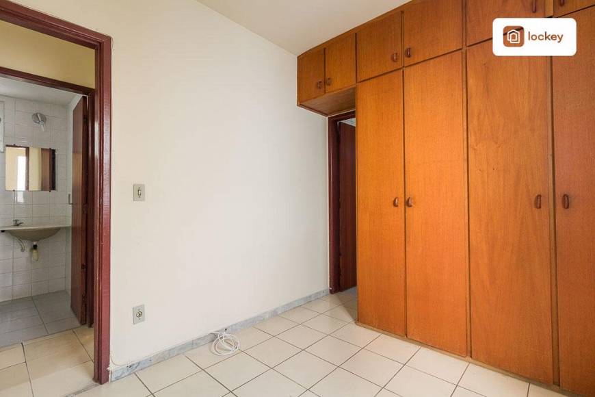 Foto 4 de Apartamento com 3 Quartos para alugar, 72m² em Buritis, Belo Horizonte