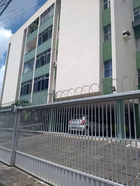 Foto 1 de Apartamento com 3 Quartos à venda, 91m² em Campo Grande, Recife