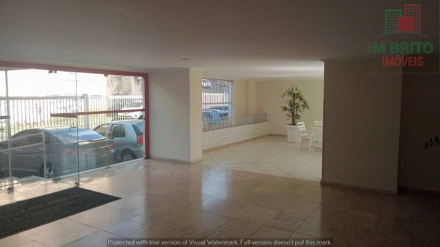 Foto 3 de Apartamento com 3 Quartos à venda, 75m² em Candeal, Salvador