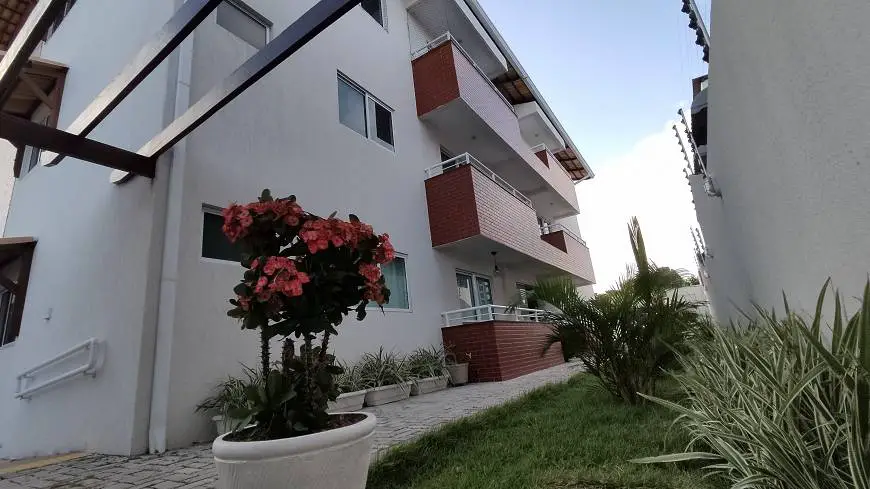 Foto 1 de Apartamento com 3 Quartos à venda, 80m² em Capim Macio, Natal