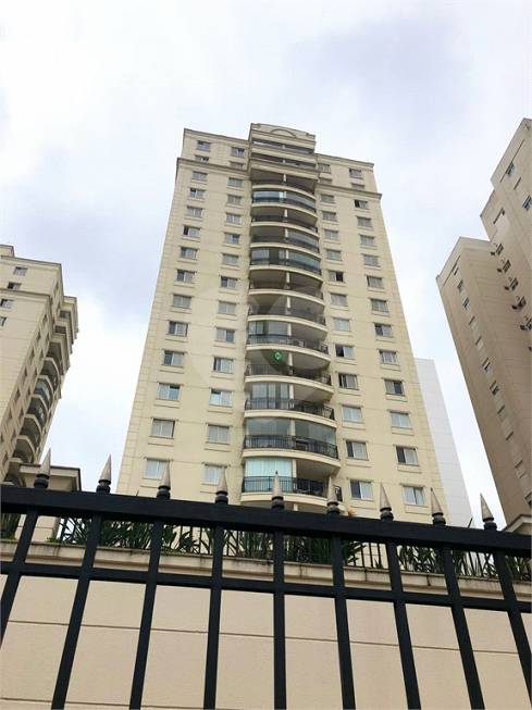 Foto 2 de Apartamento com 3 Quartos para alugar, 84m² em Pompeia, São Paulo