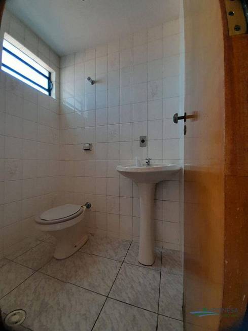 Foto 2 de Apartamento com 3 Quartos para alugar, 80m² em Vila Ipiranga, Londrina
