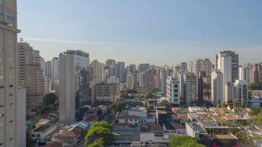 Foto 2 de Apartamento com 4 Quartos à venda, 303m² em Itaim Bibi, São Paulo