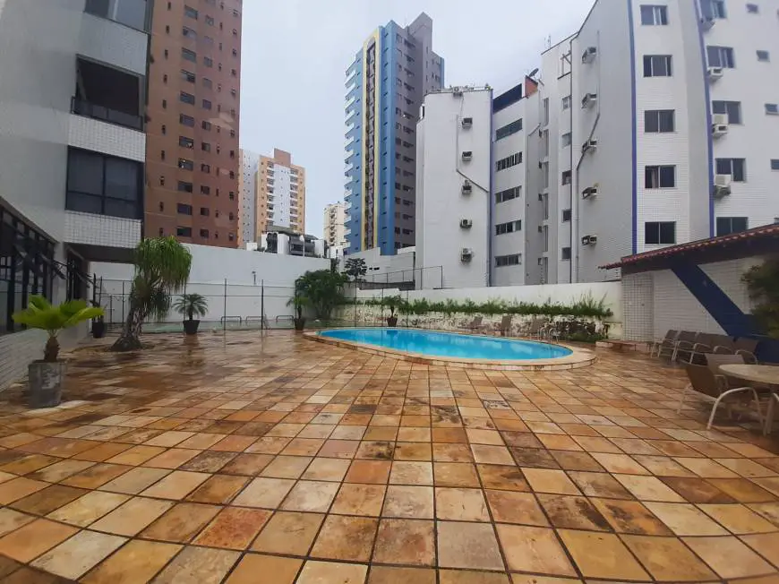 Foto 3 de Apartamento com 4 Quartos para alugar, 245m² em Jardim Renascença, São Luís