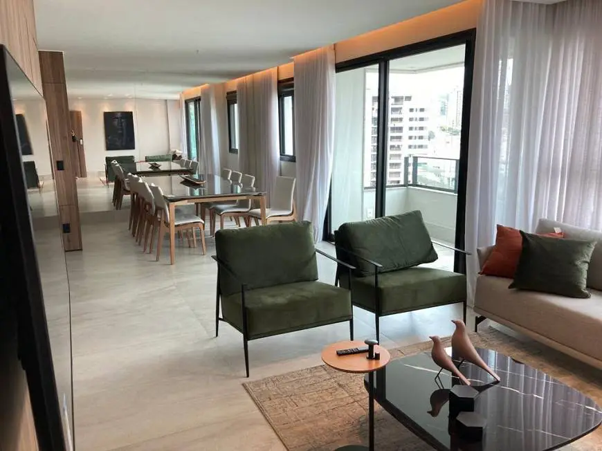 Foto 1 de Apartamento com 4 Quartos à venda, 140m² em Serra, Belo Horizonte
