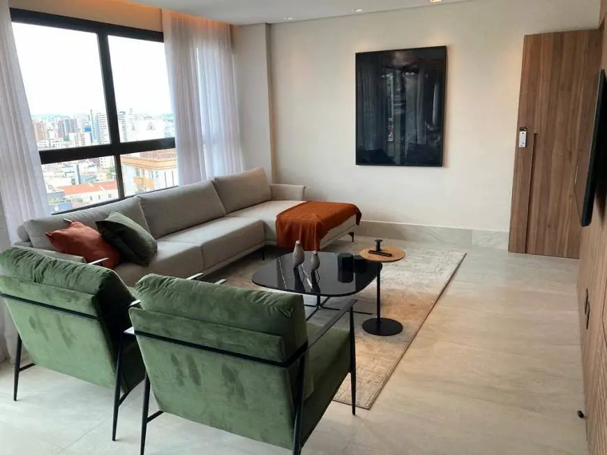 Foto 2 de Apartamento com 4 Quartos à venda, 140m² em Serra, Belo Horizonte