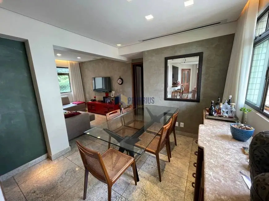 Foto 1 de Apartamento com 4 Quartos à venda, 125m² em Sion, Belo Horizonte