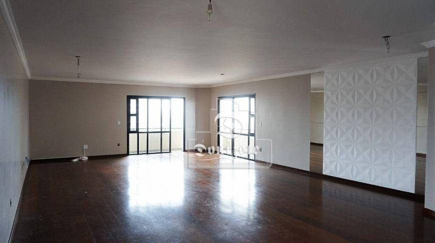 Foto 1 de Apartamento com 4 Quartos para venda ou aluguel, 214m² em Vila Bastos, Santo André