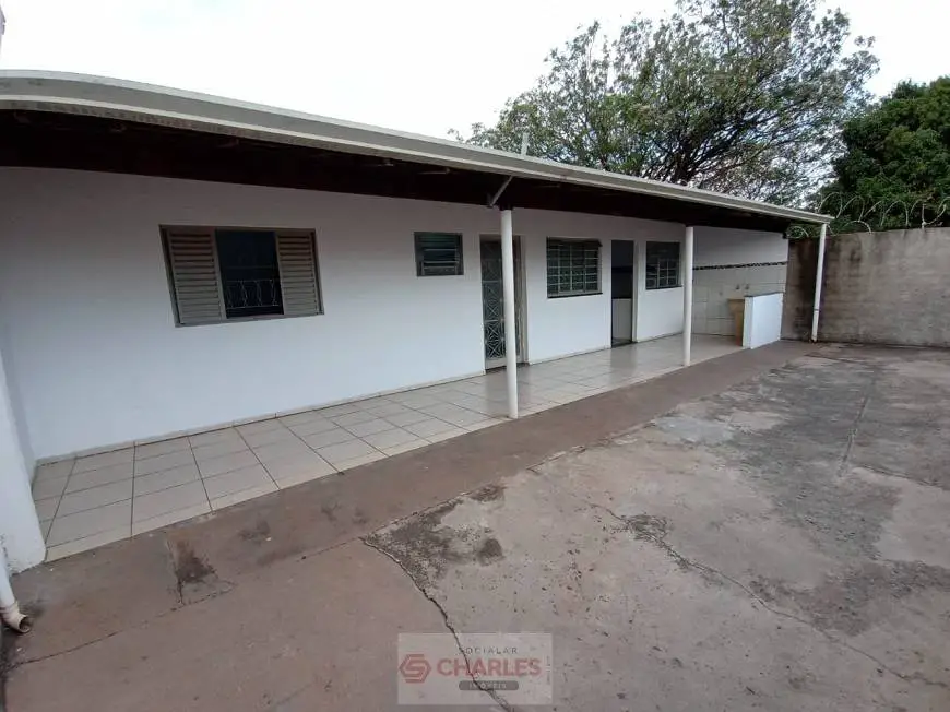 Foto 1 de Casa com 1 Quarto para alugar, 45m² em Vila Dias, Mogi Mirim