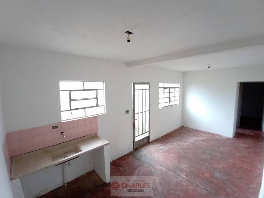 Foto 1 de Casa com 1 Quarto para alugar, 35m² em Vila Pichatelli, Mogi Mirim