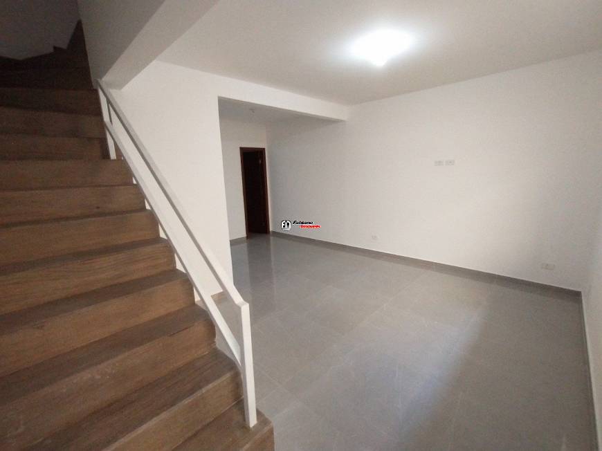 Foto 4 de Casa com 2 Quartos para alugar, 85m² em Santa Mônica, Belo Horizonte
